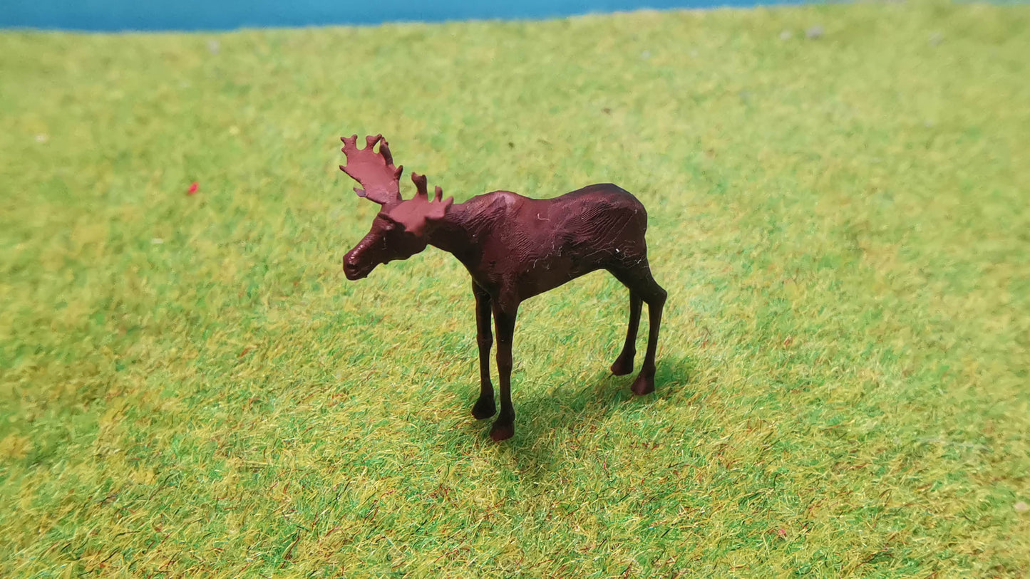 Skandinavischer Elch aus Resin 1:87 (H0) - bemalt oder unbemalt