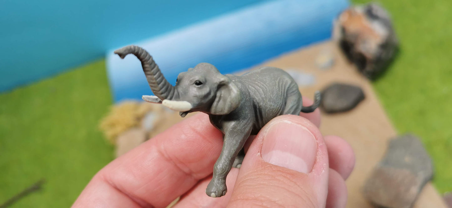 2x Figuren Set Elefanten Tiere Zoo 1:87 (H0) - fertig bemalt