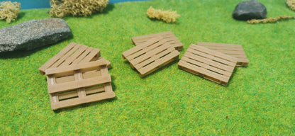 Europaletten aus Echtholzfilament als Ladegut oder Industriedeko