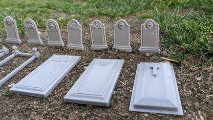 Friedhofs-Set mit Grabsteinen, Kreuzen, Gräbern oder Komplett-Set