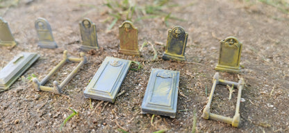 13-teiliges Friedhofs-Set (Grabsteine, Gräber usw.) – wahlweise bemalt