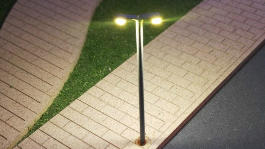 5 Stück LED Doppel Straßenlampen Peitschenleuchten 2-flammig 3-4cm 3V Spur N und Z