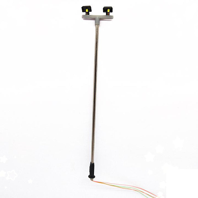 4x Flutlichtstrahler Flutlicht H0 TT 11,5cm mit 2 LED Strahler am Mast Kaltweiß