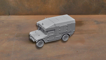 HMMWV Ambulance militärisches US Sanitätsfahrzeug