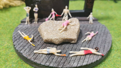 10x Strand Urlaub Sommer Figuren inkl. Schwimmer 1:100 / 1:87