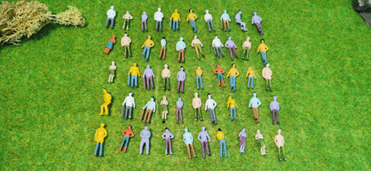 100x Figuren 1:72 (1:76) stehende Passanten Spur 00 - bemalt