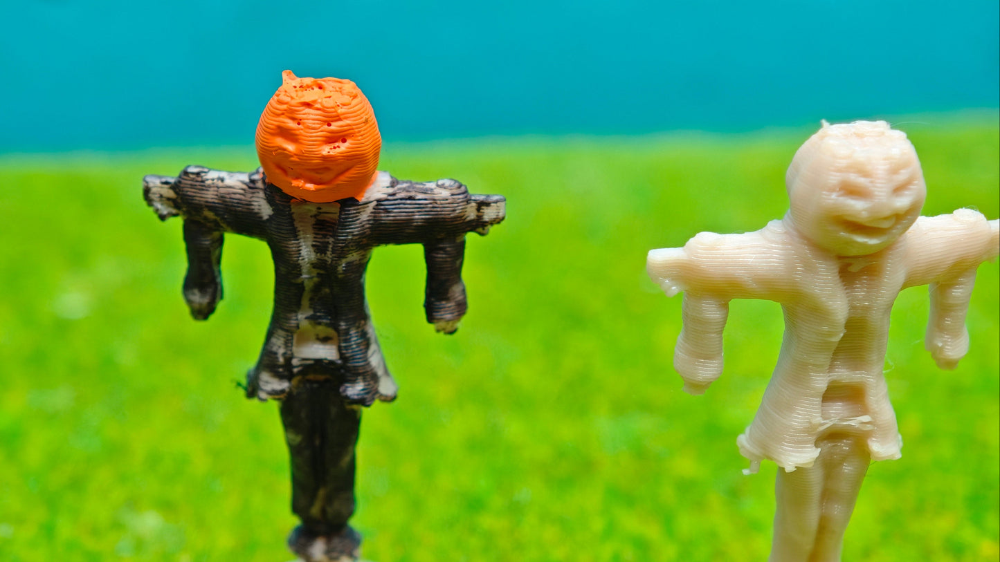 Vogelscheuche aus Kunststoff - wahlweise bemalt