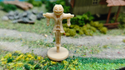 Vogelscheuche aus Kunststoff - wahlweise bemalt