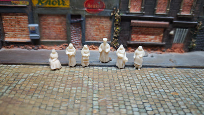 6x Figuren Set Priester & Nonnen Resin Figuren für Kloster