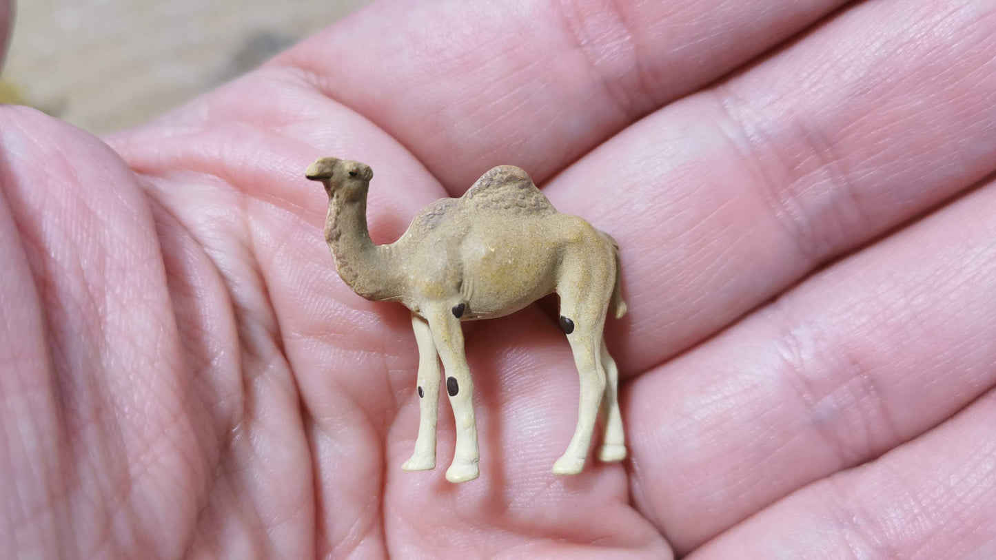 2x Kamele Dromedar Figuren Set Tiere 1:87 (H0) - bemalt