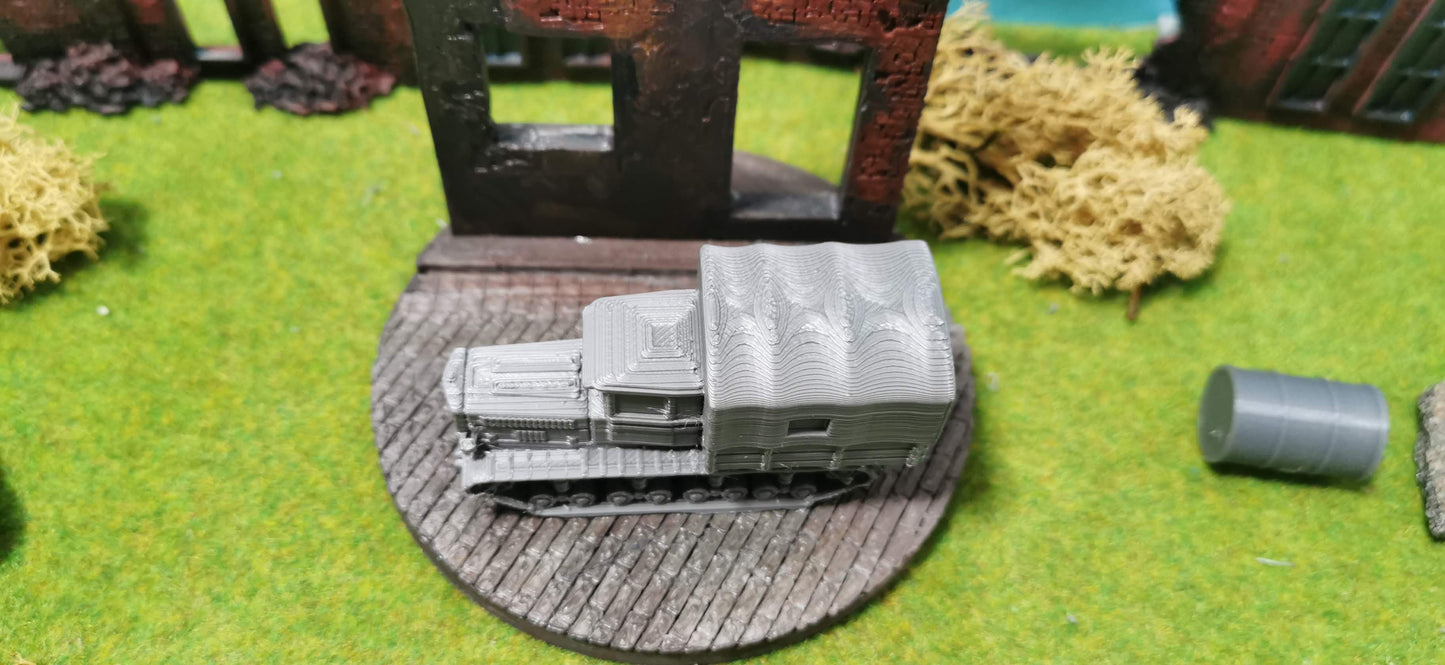 Komintern russischer Artillerieschlepper