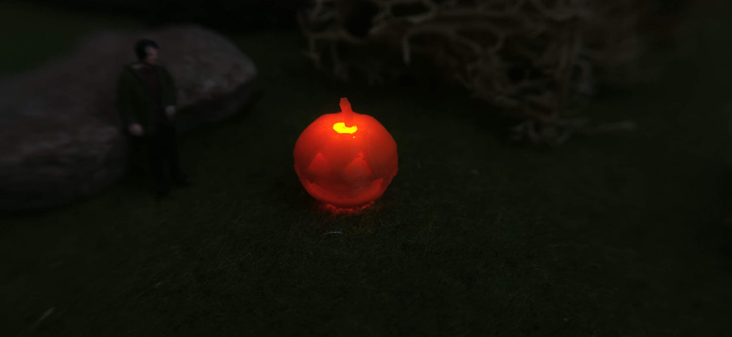 Halloween Kürbis mit spezieller Feuer LED