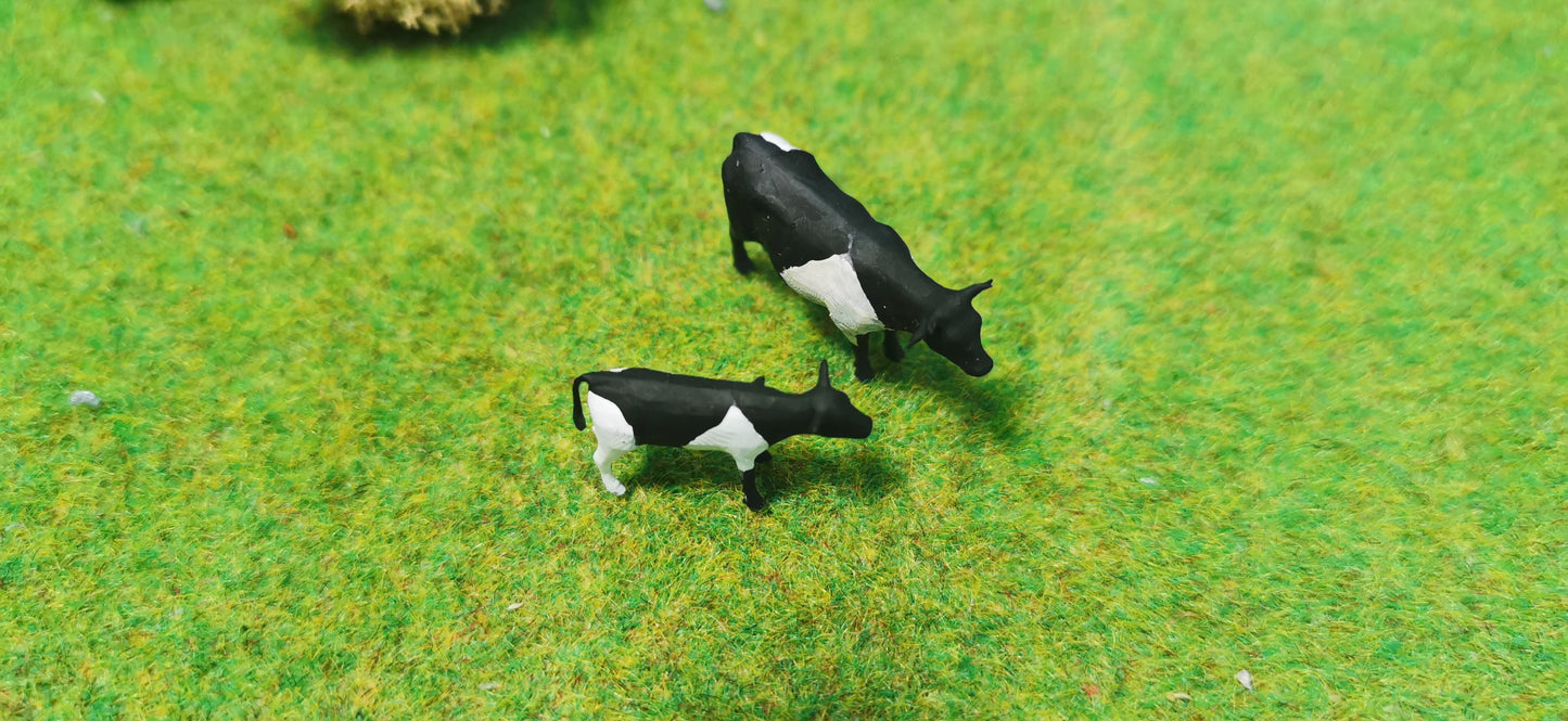 4x Kühe Bulle Kuhherde Set aus Resin 1:87 (H0) - bemalt oder unbemalt