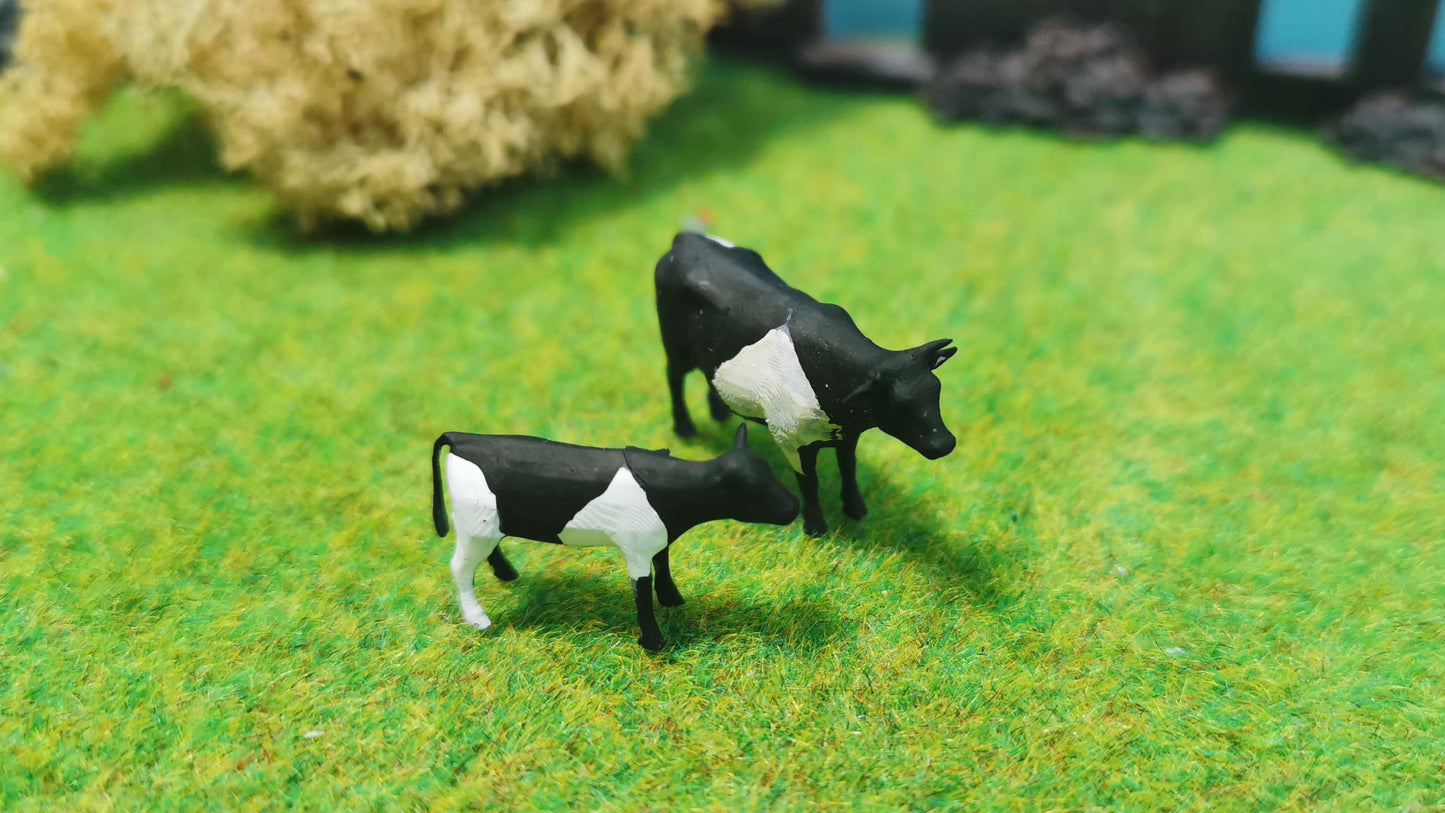 4x Kühe Bulle Kuhherde Set aus Resin 1:87 (H0) - bemalt oder unbemalt