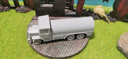 Laffly S 45 TL französischer Tanktransporter