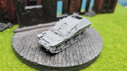 Großer Funk und Beobachtungspanzer auf Lorraine Schlepper 37L(f)