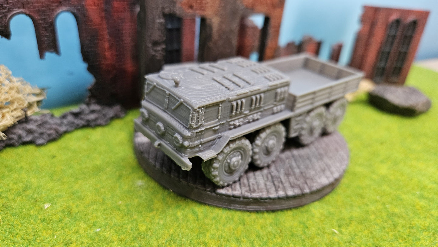 MAZ-535 (МАЗ-535) schwere russische Zugmaschine "Pritsche"