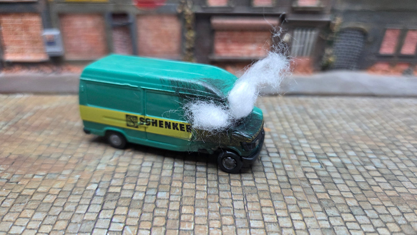 Diverse brennende H0 Autos "Krawalle" + Feuer LED (1:87)