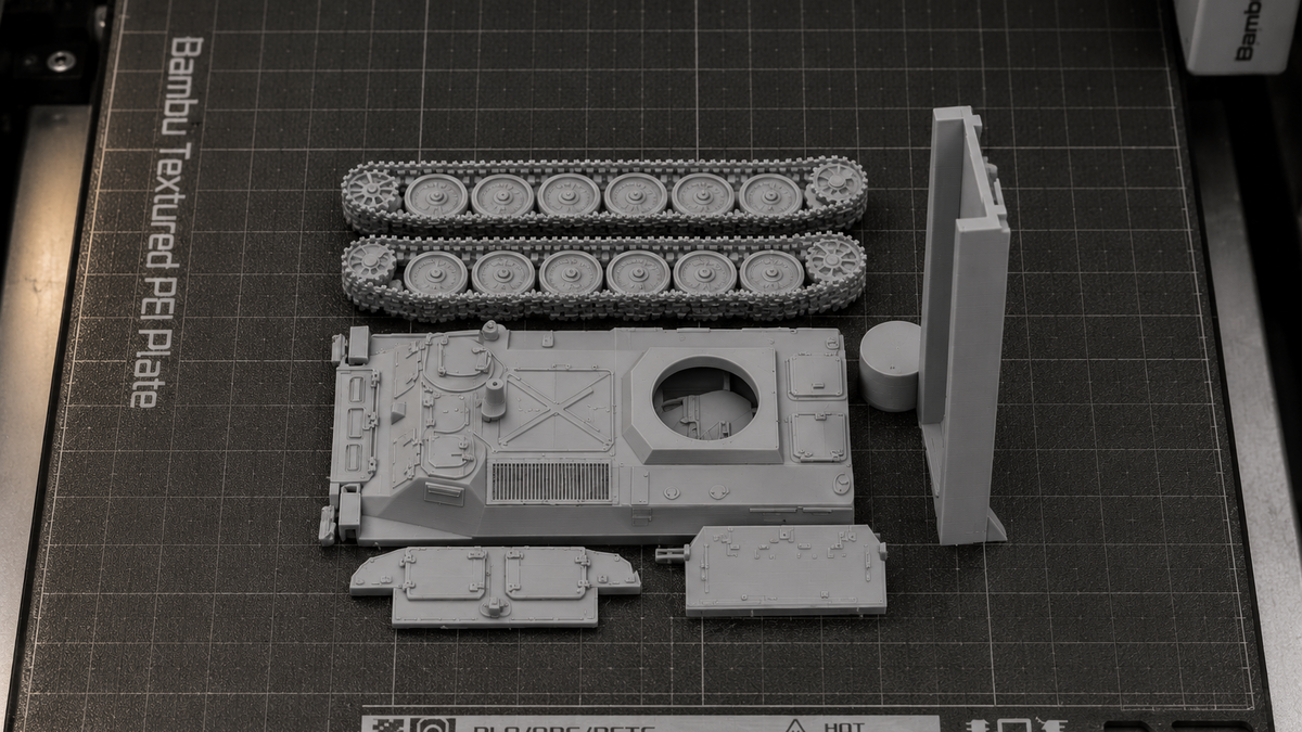 MT-LB 6MA mit BTR-80-Turm vollamphibischer Mehrzwecktransporter