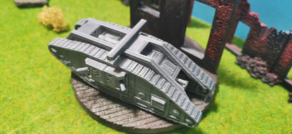 Mark V "Female" britischer WW1 Panzer