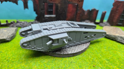 Mark IV "Hermaphrodite" mit Tadpole Trail britischer WW1 Panzer