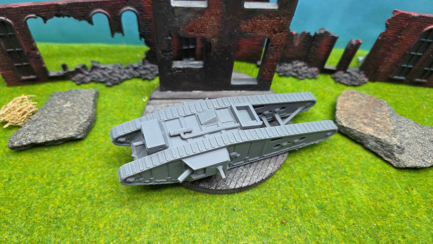Mark IV "Hermaphrodite" mit Tadpole Trail britischer WW1 Panzer