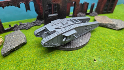 Mark IV "Male" mit Tadpole Trail britischer WW1 Panzer