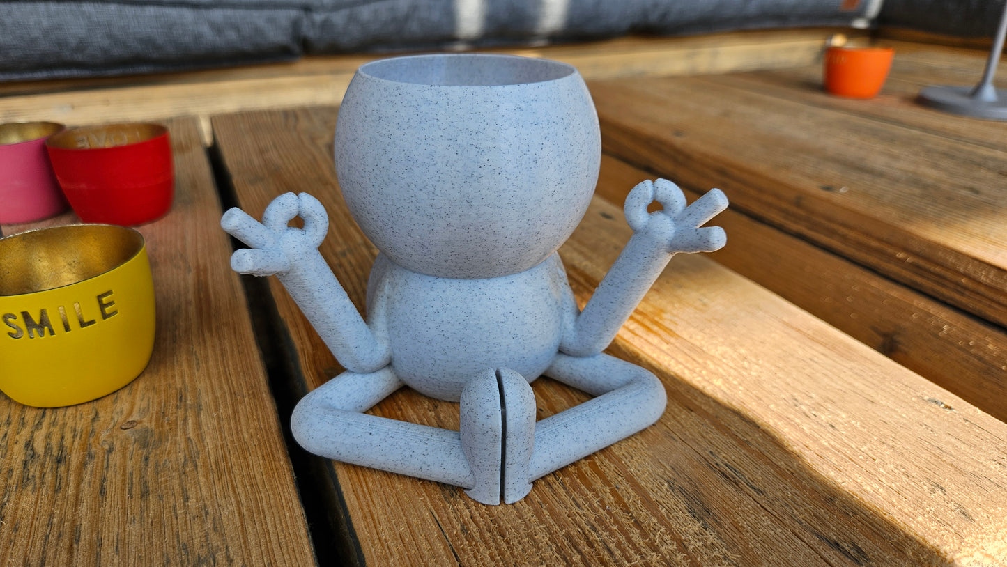 Harry Plant "Meditation" lustiger Blumentopf zeigt Entspannungsübung