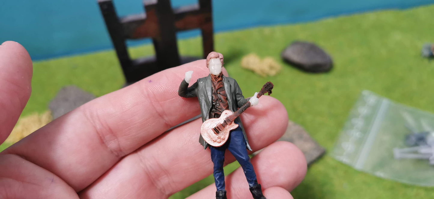 Konzert-Musiker mit Gitarre Resin-Figur - optional bemalt