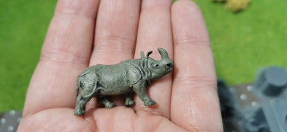 3x Nashorn Rhino Figuren Set Tiere 1:87 (H0) - bemalt