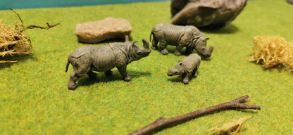 3x Nashorn Rhino Figuren Set Tiere 1:87 (H0) - bemalt