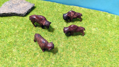 4x Bison Büffel Figuren Set aus Resin 1:87 (H0) - bemalt oder unbemalt