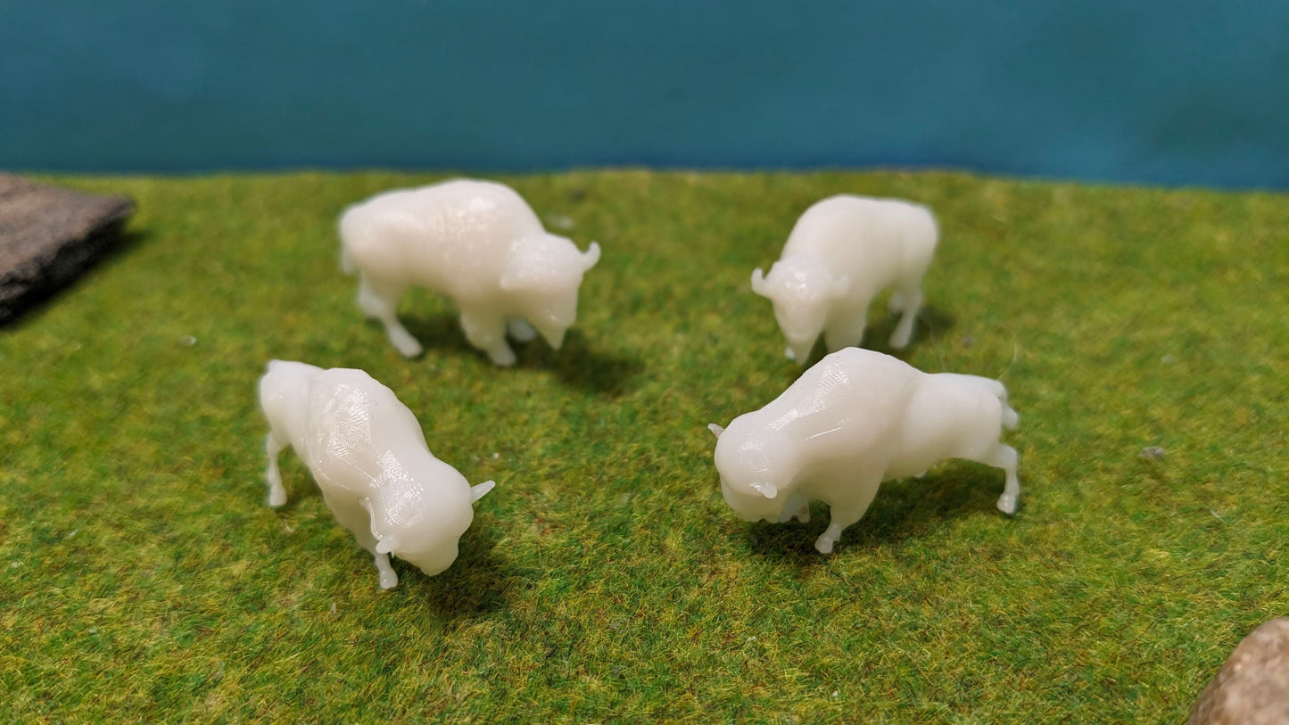4x Bison Büffel Figuren Set aus Resin 1:87 (H0) - bemalt oder unbemalt