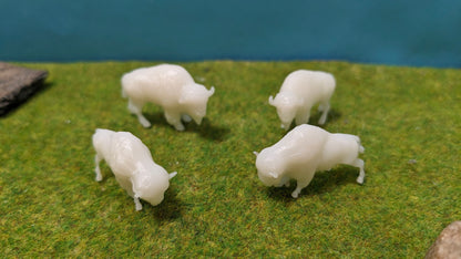 4x Bison Büffel Figuren Set aus Resin 1:87 (H0) - bemalt oder unbemalt