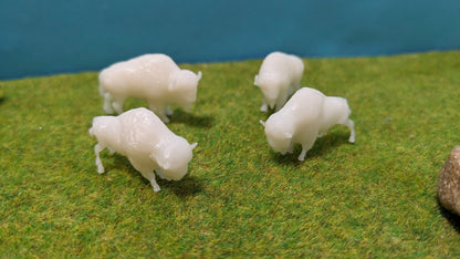 4x Bison Büffel Figuren Set aus Resin 1:87 (H0) - bemalt oder unbemalt