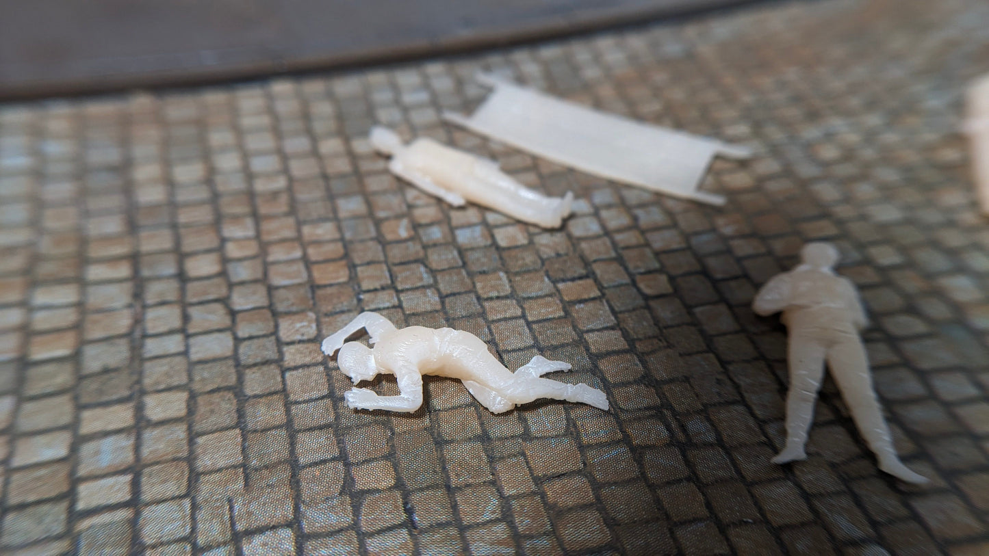 6x Figuren Set "Unfallort" in 1:87 (Spur H0) aus Resin - unbemalt