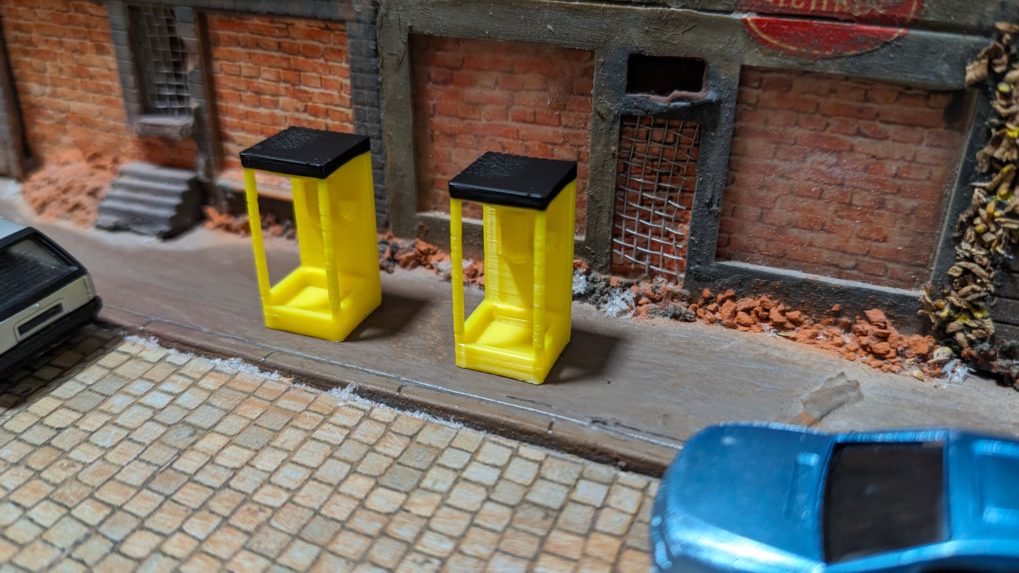 2x gelbe Telefonzelle Typ FeH 53 1950er