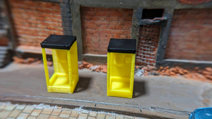 2x gelbe Telefonzelle Typ FeH 53 1950er