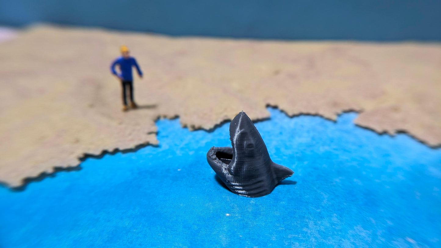 Großer Weißer Hai "Angriff" 1:87 (H0) für Strand Diorama