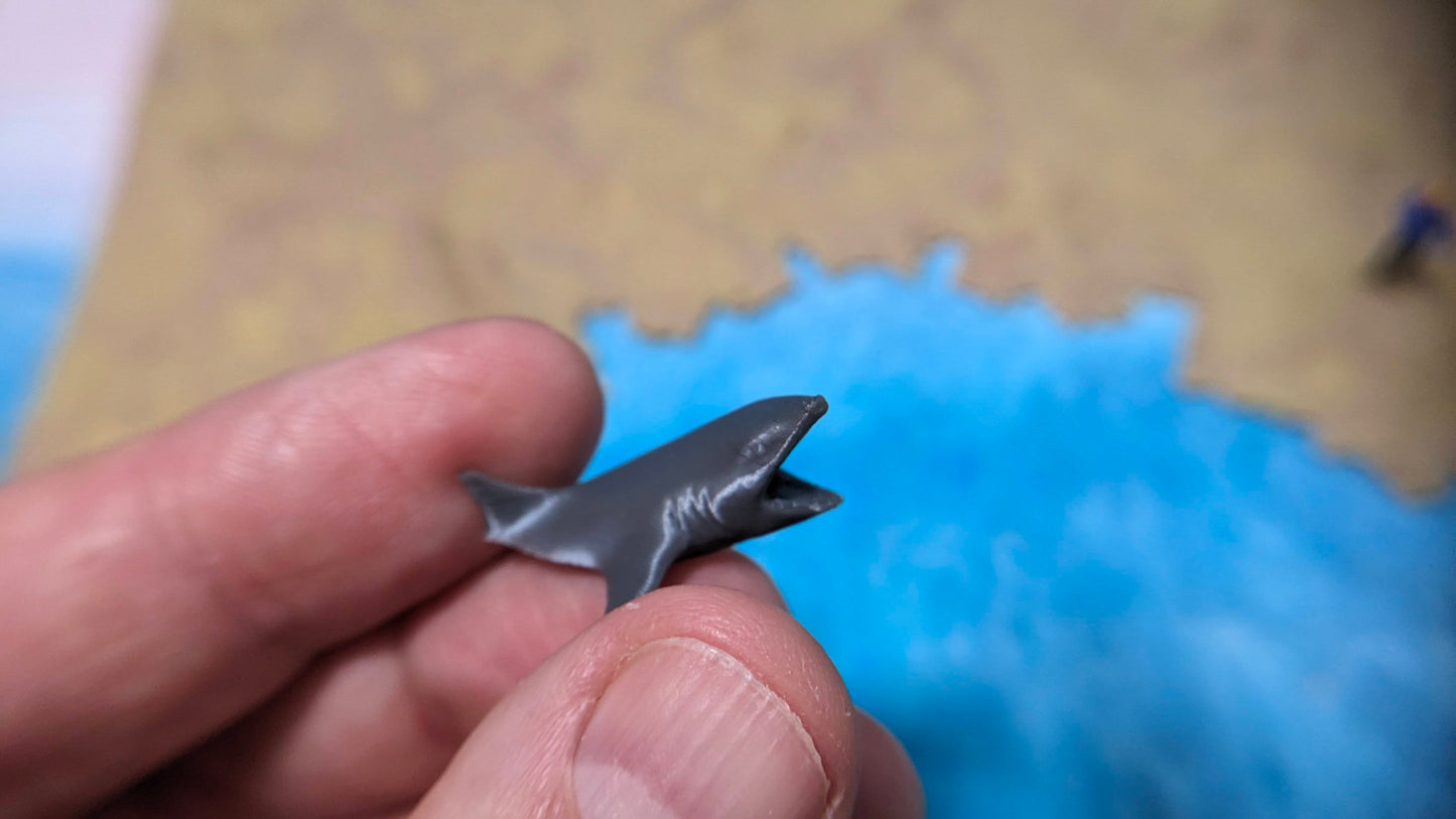 Großer Weißer Hai "Attacke" 1:87 (H0) für Strand Diorama
