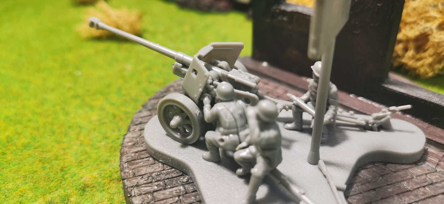Deutsche 7,5cm PaK 40 (Panzerabwehrkanone) + Figuren 1:72 - unbemalt