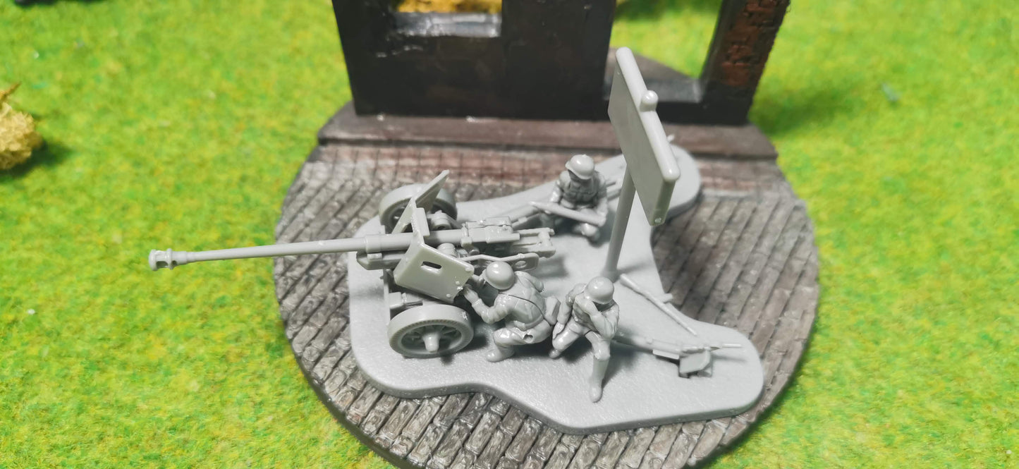 Deutsche 7,5cm PaK 40 (Panzerabwehrkanone) + Figuren 1:72 - unbemalt