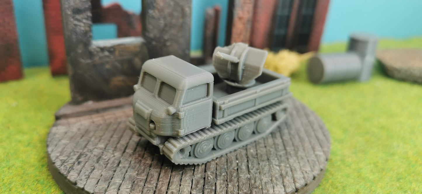 Flak auf Raupenschlepper Ost