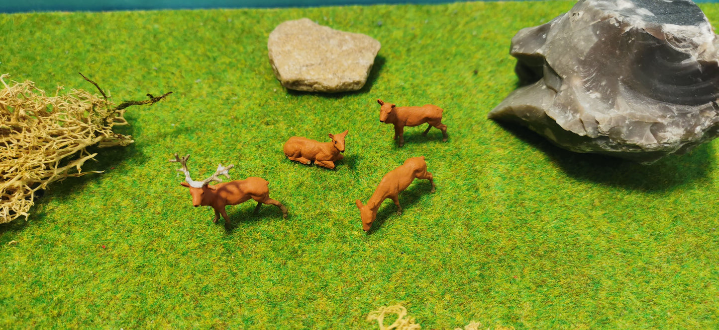 4x Rehe Hirsch Hirschkuh Reh Figuren Set Tiere 1:87 (H0) - bemalt
