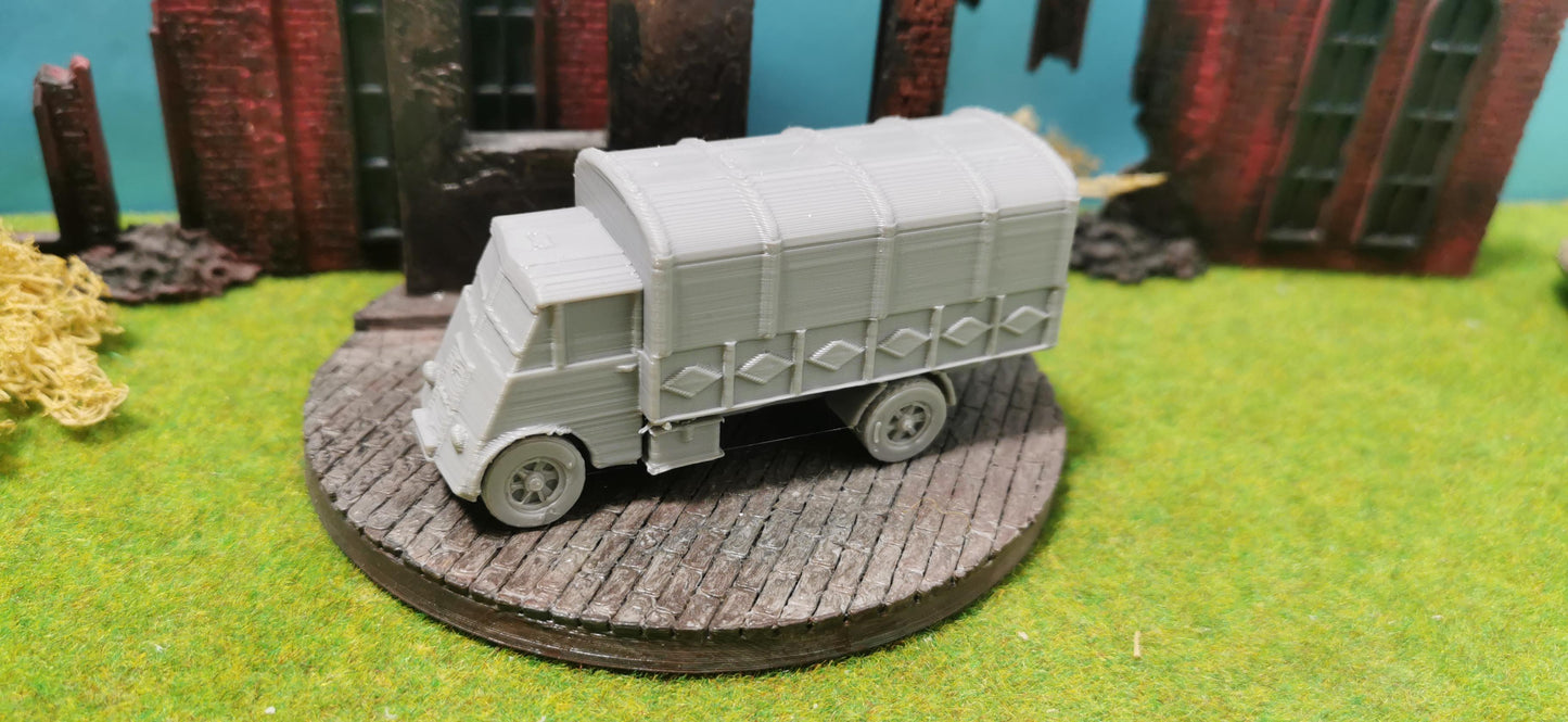 Französischer AHR 5t Lastkraftwagen "Plane"