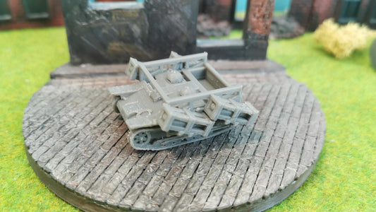 Selbstfahrlafette mit Wurfrahmen Infanterie Schlepper UE(f)