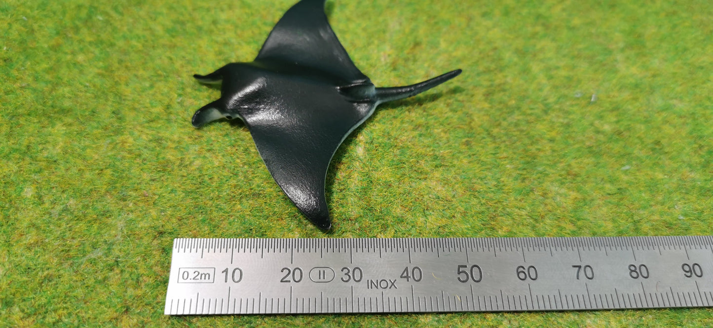 Rochen Manta Riesenmanta Tier für Diorama 1:87 (Spur H0) - bemalt
