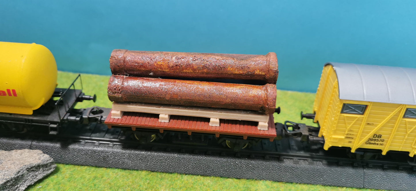 Ladegut Industrierohre + Holzpalette für Waggons, LKW usw.