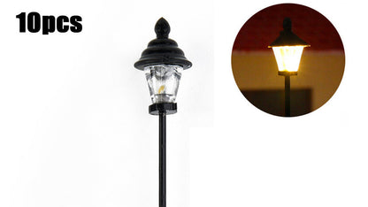 10x LED Parklampen Parkleuchten 3V-12V Höhe circa 4,7cm für H0 TT schwarz