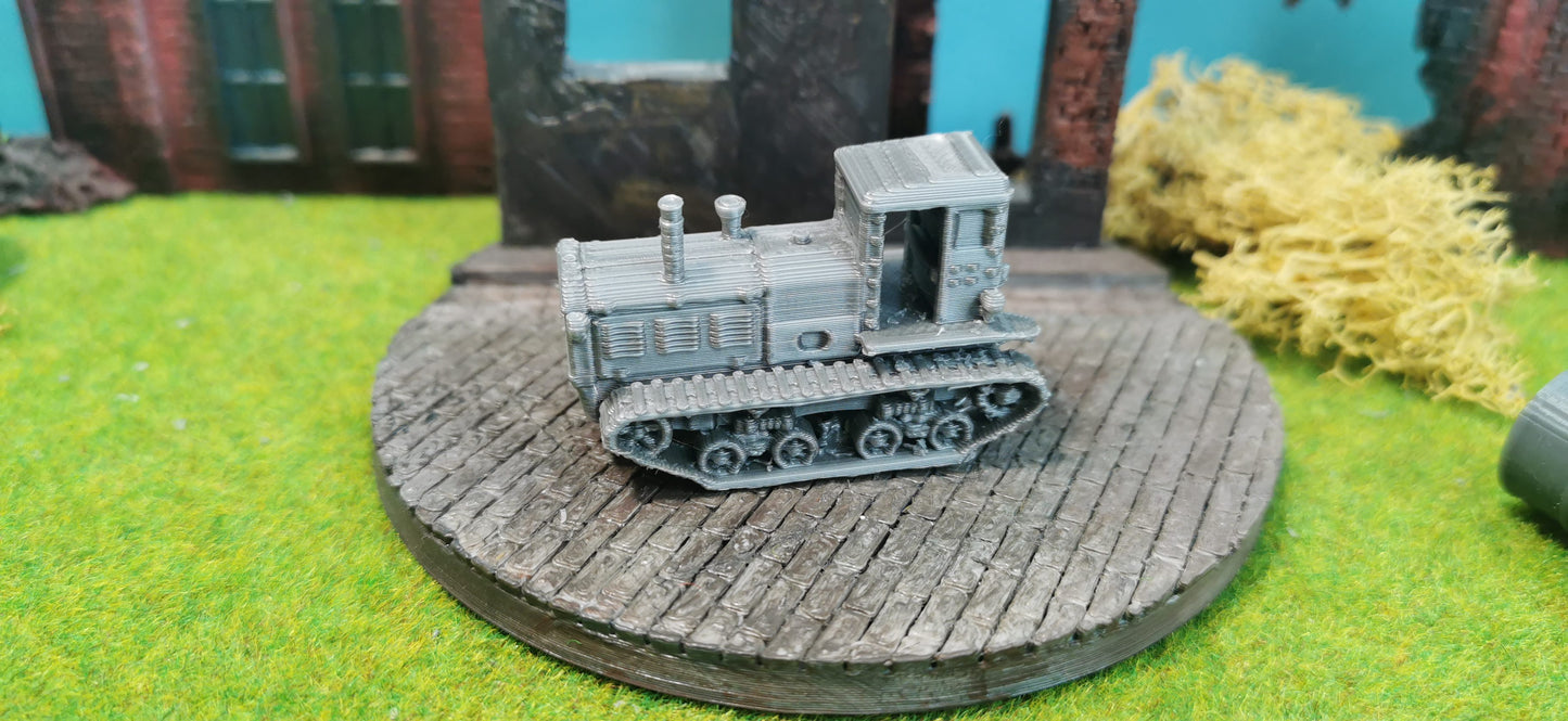 STZ-3 russischer Artillerieschlepper